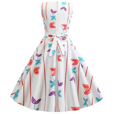 Jednoduché Šaty Z 50. Let