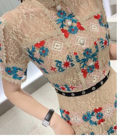 Dlouhé Šaty S Volánky Vintage Champagne