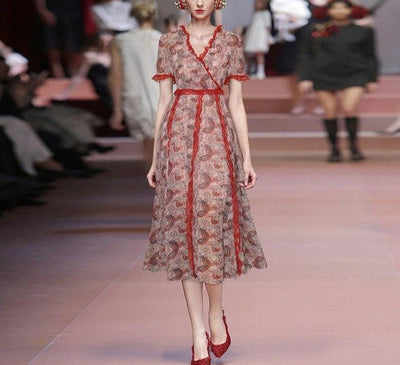 Červené Vintage Krajkové Šaty