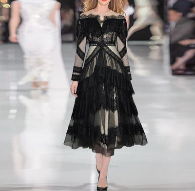 Vintage Krajkové Šaty S Dlouhým Rukávem