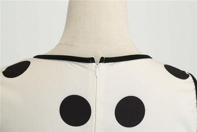 Černobílé Šaty Z 50. Let