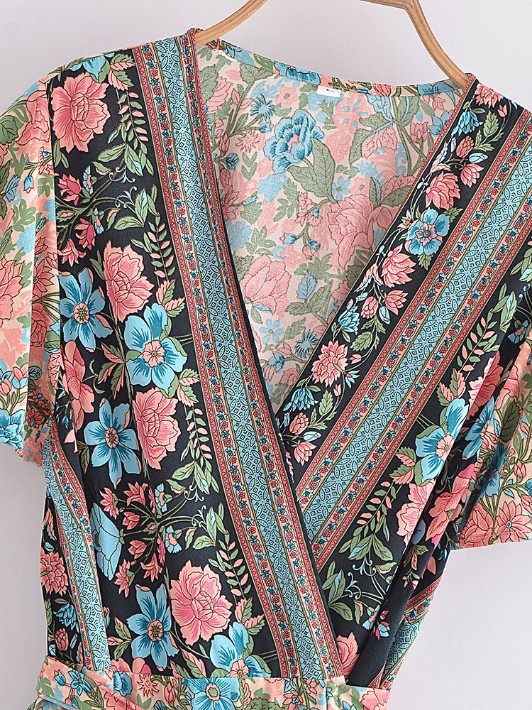 Zelené Šaty Ze 70. Let