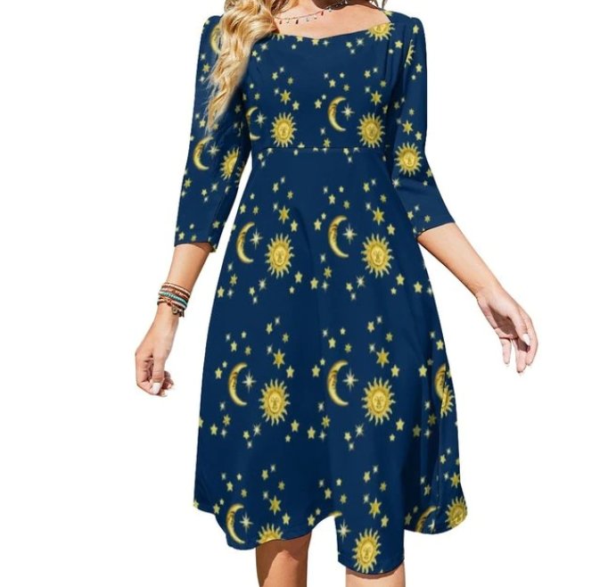 Dámské Středně Dlouhé Šaty Ze 70. Let