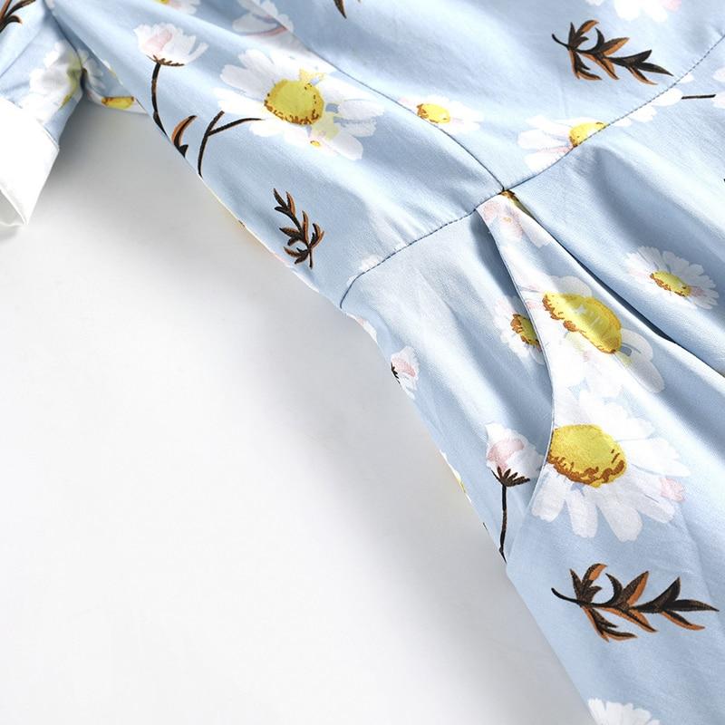 Šaty S Límečkem Z 50. Let