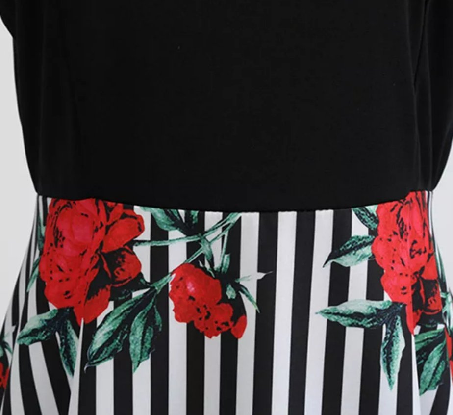 Šaty S Mašlí Z 50. Let