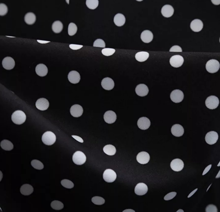 Šaty Z 50. Let Black Pin Up