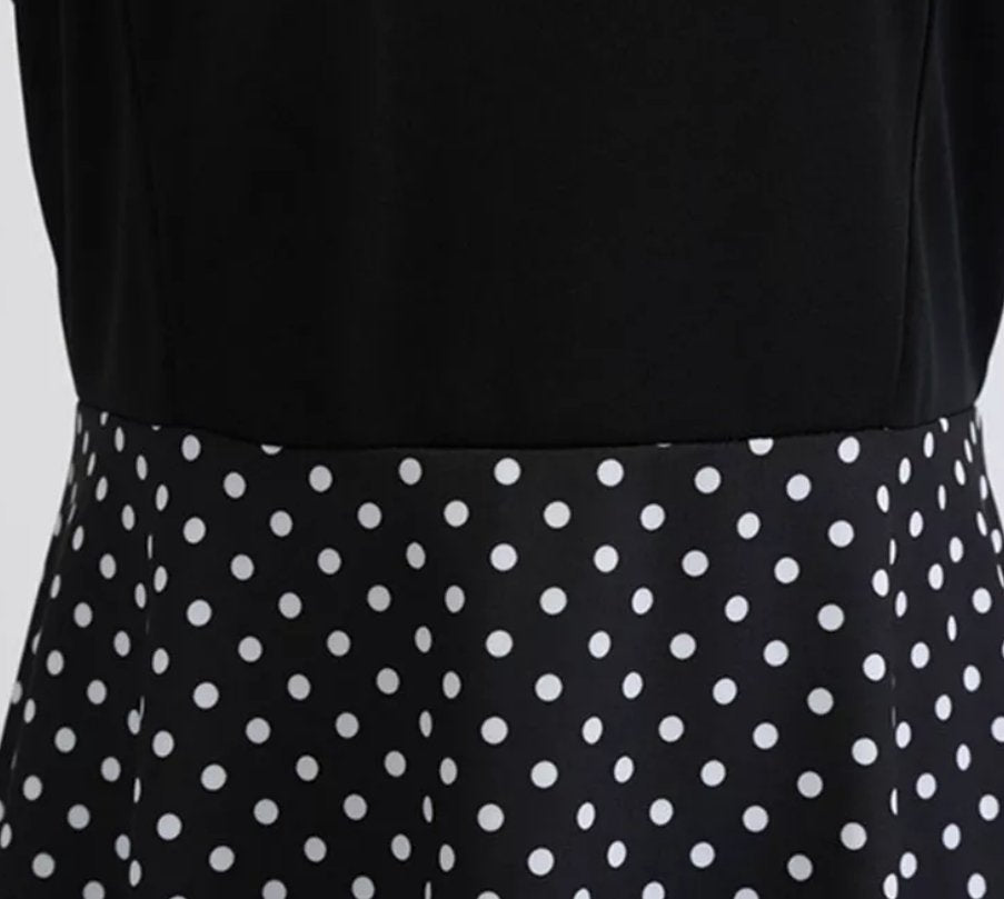 Šaty Z 50. Let Black Pin Up