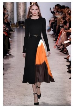 Asymetrické Černé Šaty 40. Let