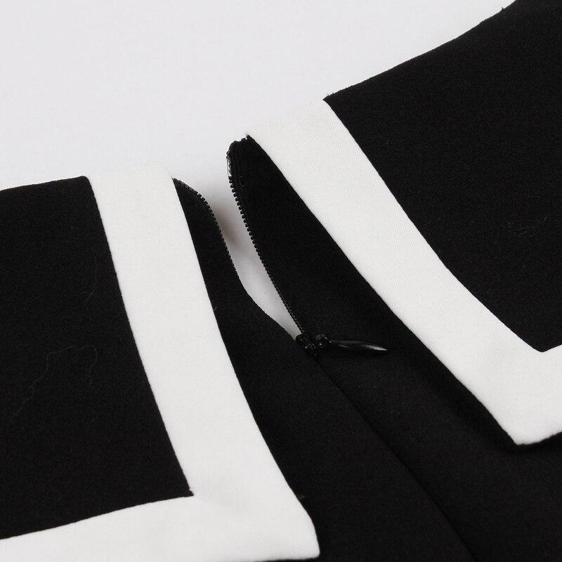 Šaty Bez Rukávů Z 50. Let