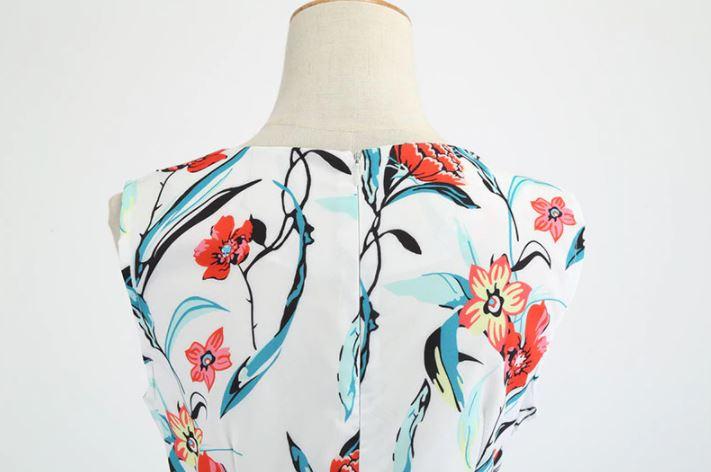 Šaty Z Kolekce 50. Let