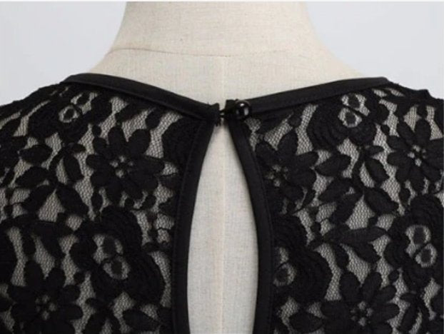 Dámské Šaty Ve Stylu 50. Let