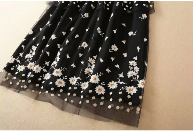 Retro Černé Krajkové Šaty Ze 40. Let