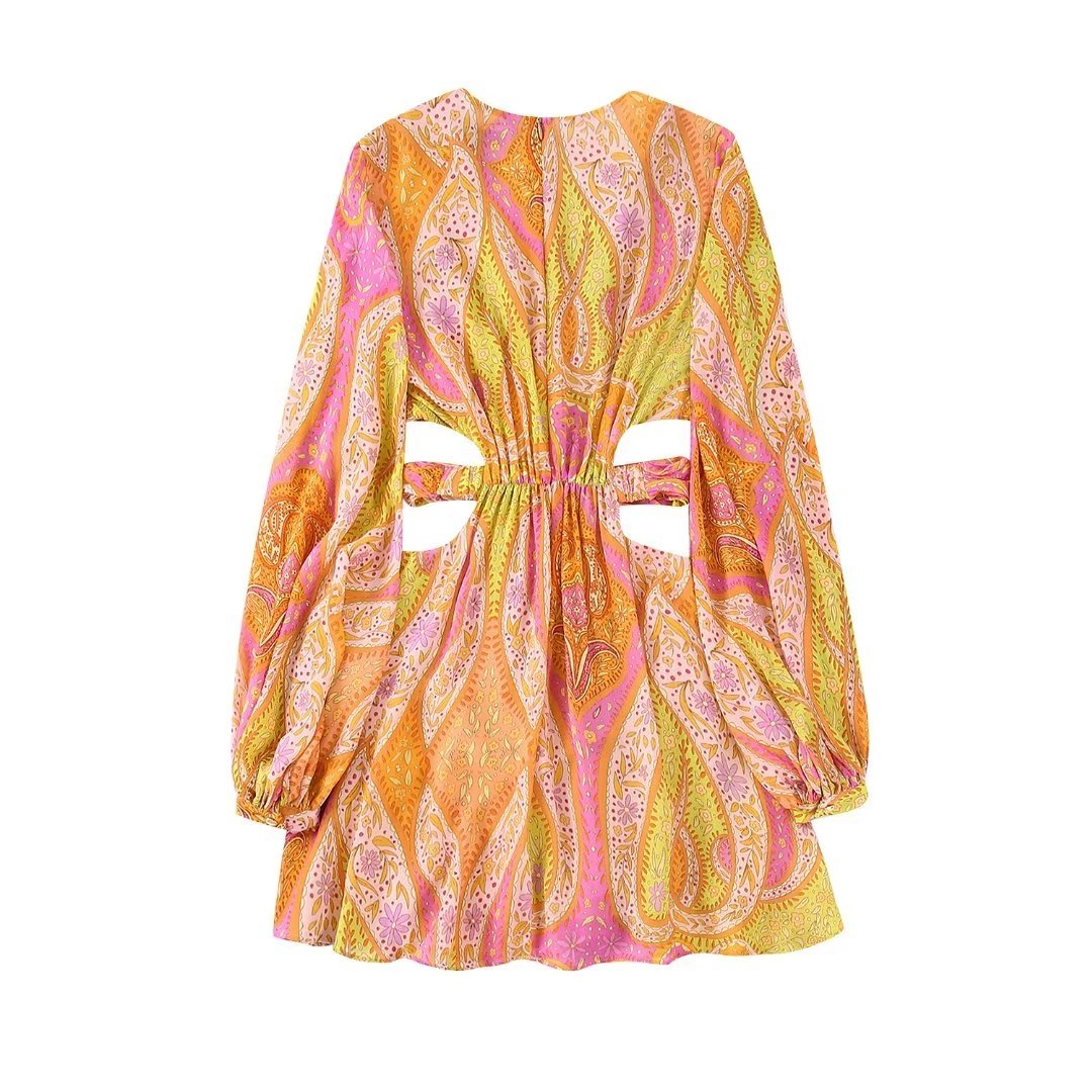 Šaty Typu 70. Léta