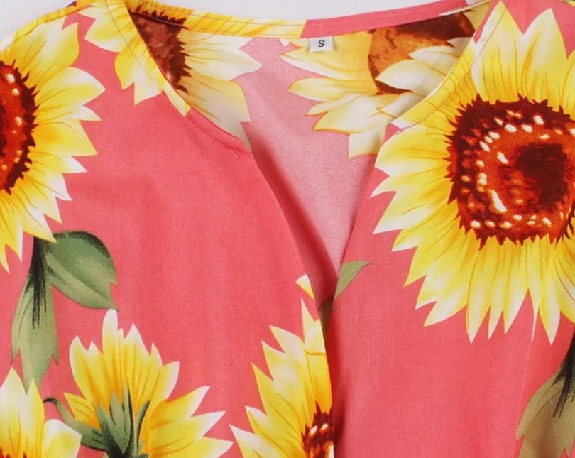 Vintage Šaty S Růžovými Květy Z Roku 1950