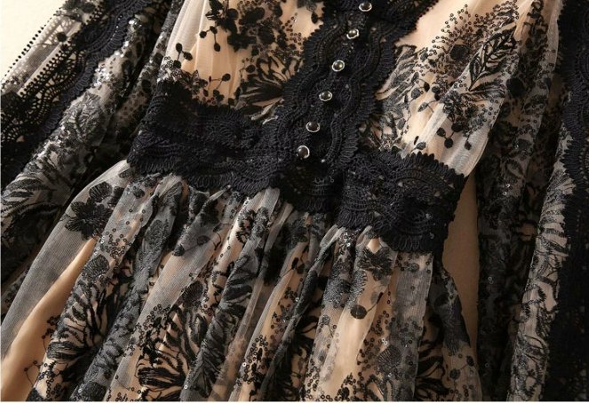 Vintage Krajkové České Šaty