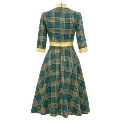 Vintage Šaty Zelené Elegance