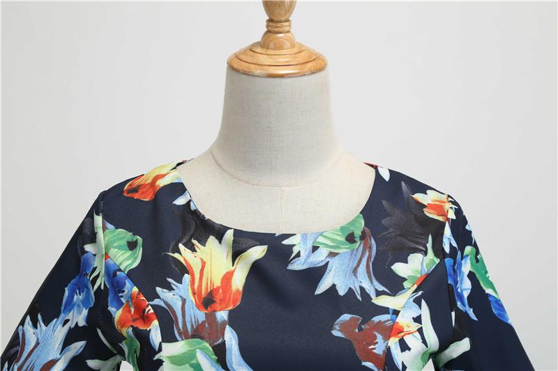 Vintage Zimní Šaty S Námořnickými Květinami