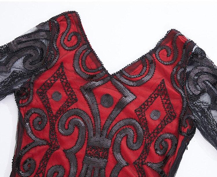 Červené Krajkové Šaty 20. Let