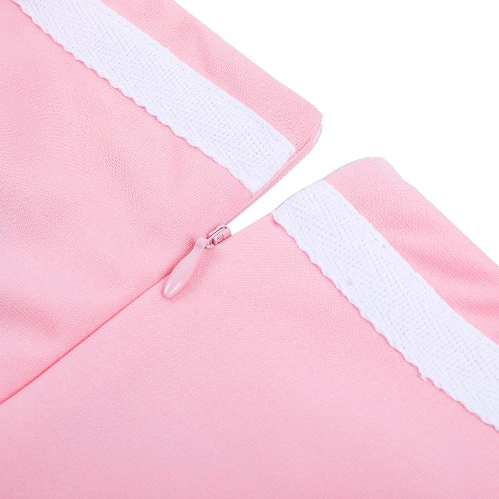 Růžové Šaty 60. Let